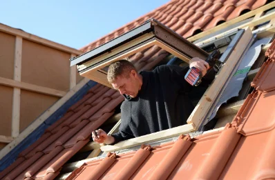 Pose de fenêtres de toit Velux à Beaucens